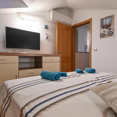 Hedko Apartament *