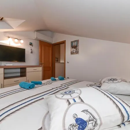 Hedko Apartament Makarska